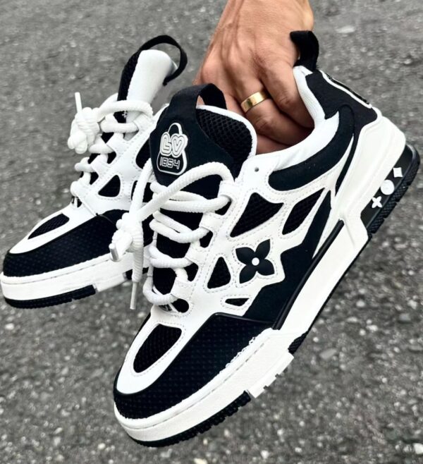 LOUIS VUITTON SKATE NEGRO-BLANCO