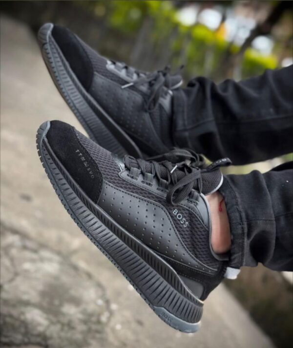 BOSS TTNM EVO NEGRO