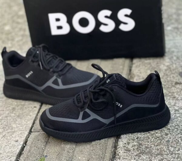 BOSS TITANIUM RUN NEGRO