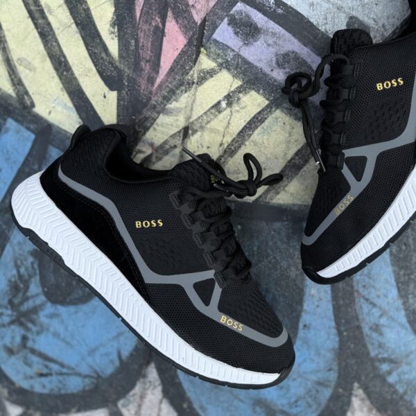 BOSS TITANIUM RUN NEGRO-BLANCO