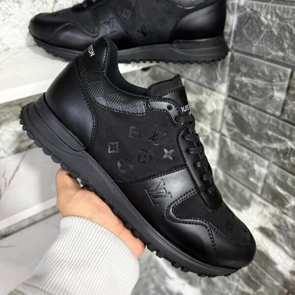 LOUIS VUITTON RUN AWAY NEGRO